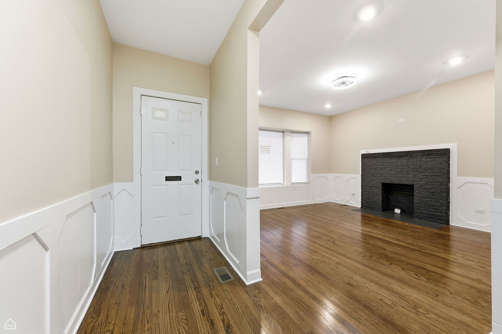 8044 S Peoria Street