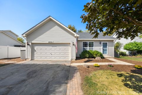 Photo of 2801 Crested Butte Trail, Plainfield, IL 60586 (MLS # 12474294)