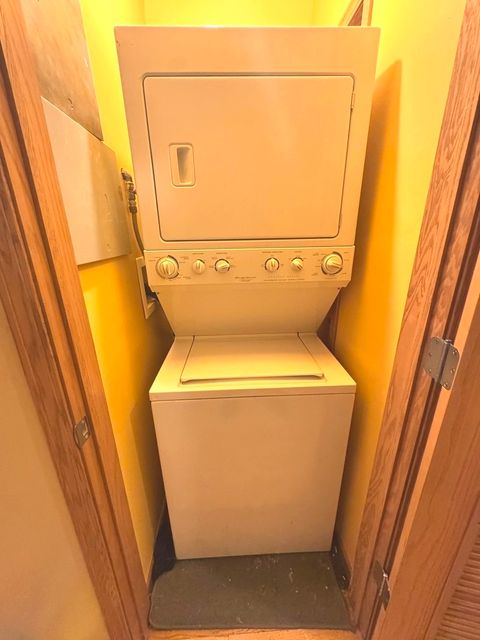 Tiny photo for 4242 S Vincennes Avenue #2, Chicago, IL 60653 (MLS # 12328037)