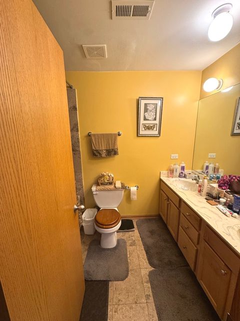 Tiny photo for 4242 S Vincennes Avenue #2, Chicago, IL 60653 (MLS # 12328037)