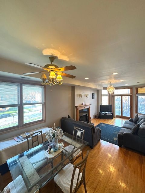 Tiny photo for 4242 S Vincennes Avenue #2, Chicago, IL 60653 (MLS # 12328037)