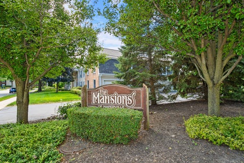 Tiny photo for 1105 Spring Garden Circle #5, Naperville, IL 60563 (MLS # 12752744)