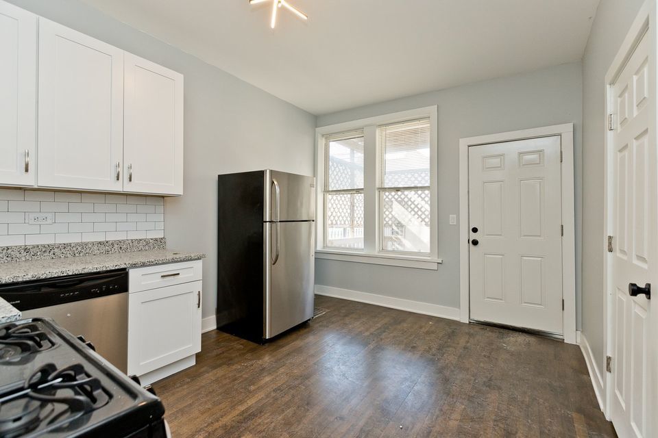 1922 N Wilmot Avenue 3F