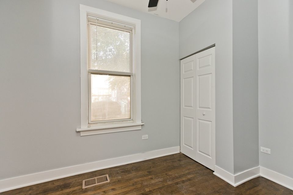 1922 N Wilmot Avenue 3F