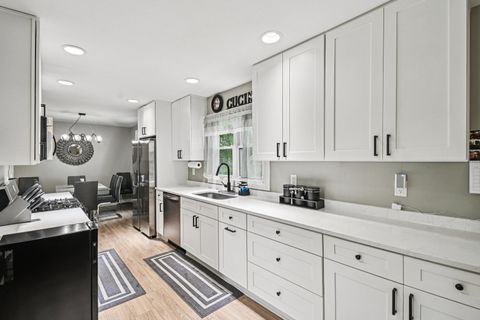 Tiny photo for 117 Walona Avenue, New Lenox, IL 60451 (MLS # 12509909)