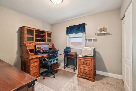 Tiny photo for 117 Walona Avenue, New Lenox, IL 60451 (MLS # 12509909)