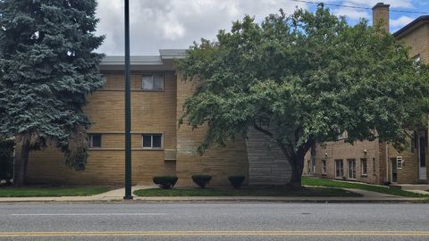 Photo of 3529 S Harlem Avenue #11, Berwyn, IL 60402 (MLS # 12555821)