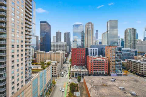 Tiny photo for 600 N Dearborn Street #1812, Chicago, IL 60654 (MLS # 12506438)