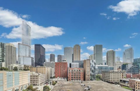 Tiny photo for 600 N Dearborn Street #1812, Chicago, IL 60654 (MLS # 12506438)