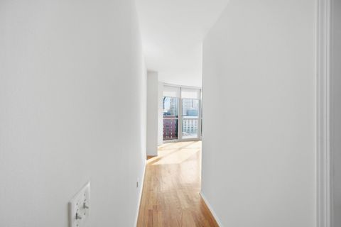 Tiny photo for 600 N Dearborn Street #1812, Chicago, IL 60654 (MLS # 12506438)