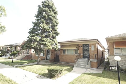 Tiny photo for 9647 S Lowe Avenue, Chicago, IL 60628 (MLS # 12488417)