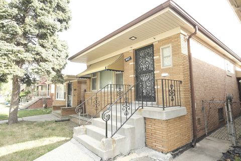 Photo of 9647 S Lowe Avenue, Chicago, IL 60628 (MLS # 12488417)
