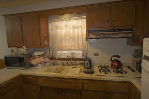 Tiny photo for 9647 S Lowe Avenue, Chicago, IL 60628 (MLS # 12488417)