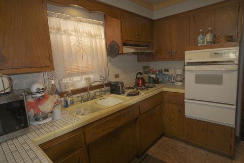 Tiny photo for 9647 S Lowe Avenue, Chicago, IL 60628 (MLS # 12488417)