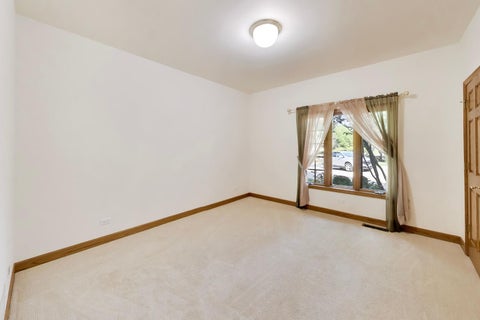 Tiny photo for 1400 Kurtis Lane, Lake Forest, IL 60045 (MLS # 12747790)