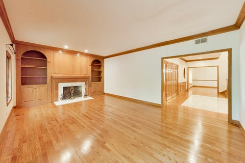 Tiny photo for 1400 Kurtis Lane, Lake Forest, IL 60045 (MLS # 12747790)