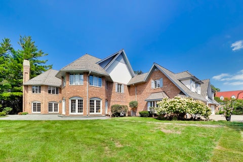 Tiny photo for 1400 Kurtis Lane, Lake Forest, IL 60045 (MLS # 12747790)