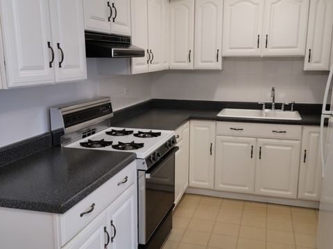 Tiny photo for 8035 Oconnor Drive #2E, River Grove, IL 60171 (MLS # 12588091)