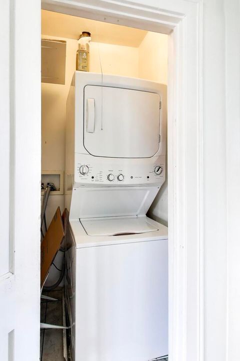 Tiny photo for 727 Erie Street #3E, Oak Park, IL 60302 (MLS # 12590770)