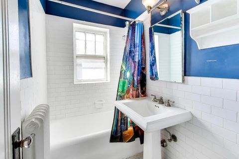 Tiny photo for 727 Erie Street #3E, Oak Park, IL 60302 (MLS # 12590770)