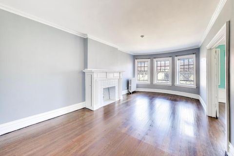 Tiny photo for 727 Erie Street #3E, Oak Park, IL 60302 (MLS # 12590770)