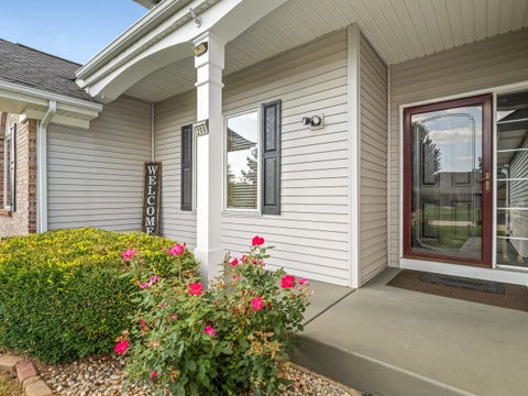 Tiny photo for 206 Star Fire Road, Poplar Grove, IL 61065 (MLS # 12745406)