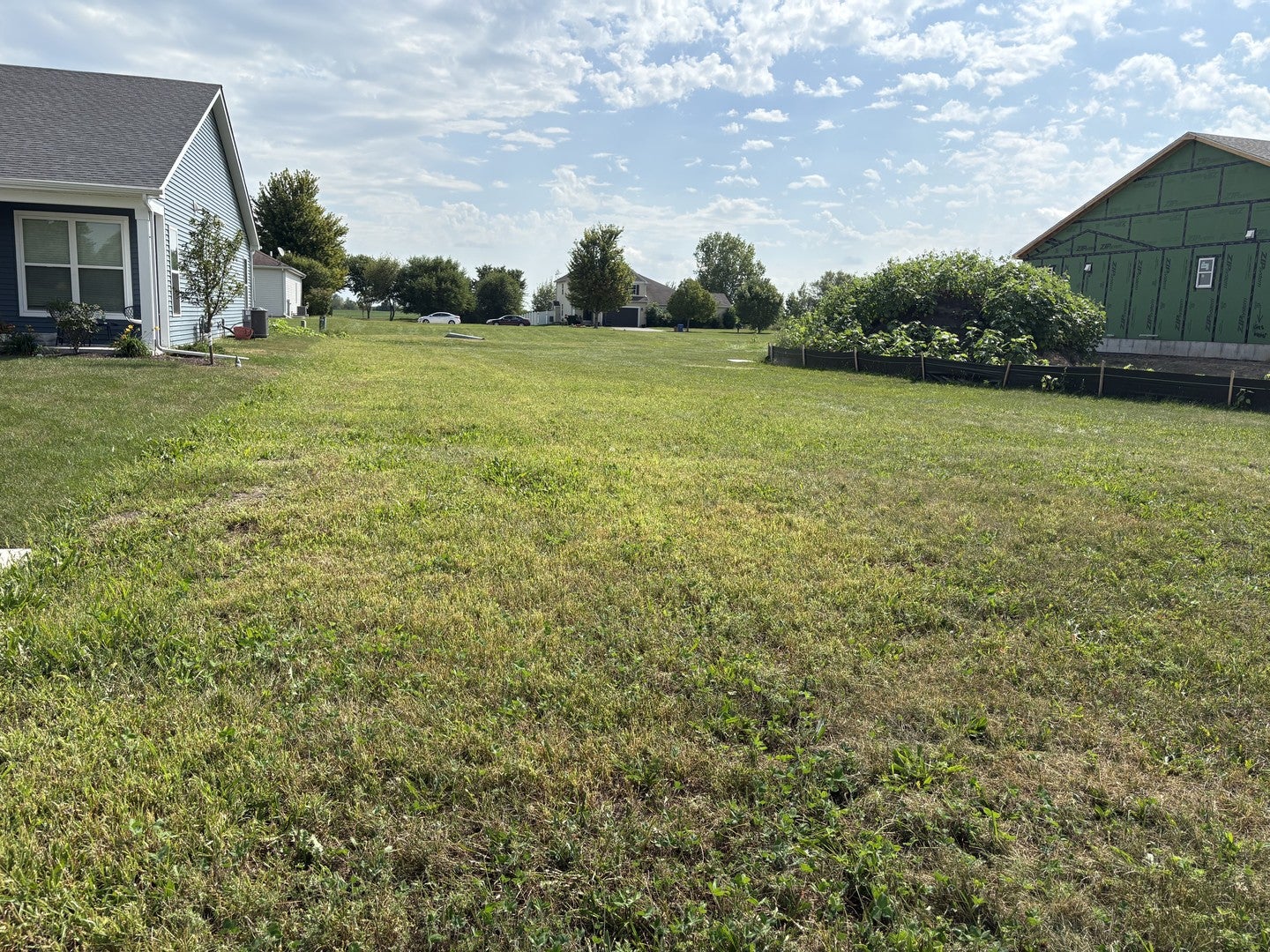 Lot 15 Llanos Street
