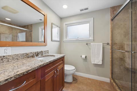 Tiny photo for 212 N Jackson Road, Clarendon Hills, IL 60514 (MLS # 12732600)