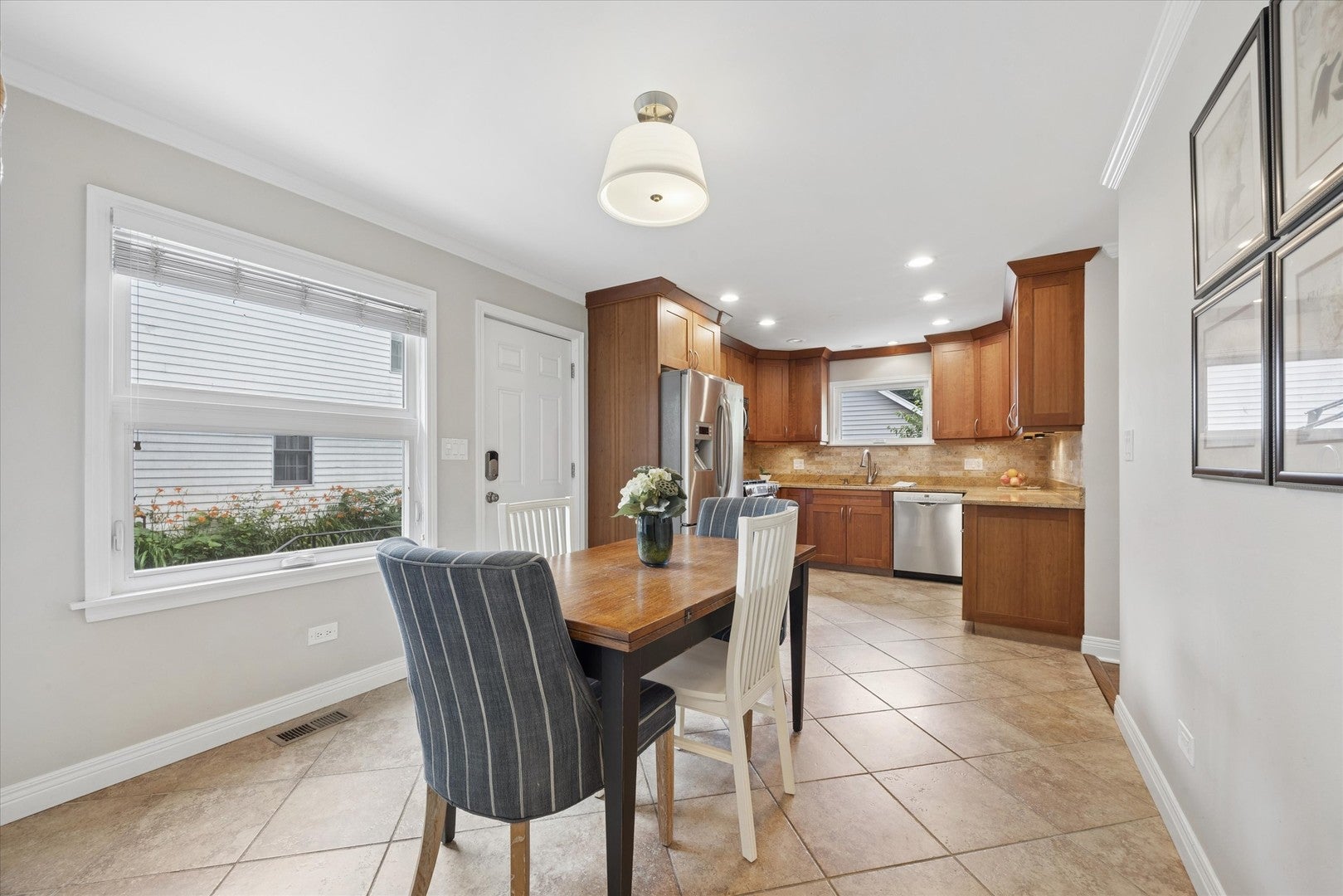 212 N Jackson Road