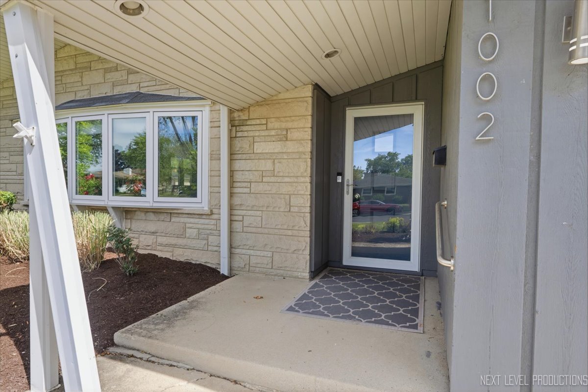 1002 Holly Court