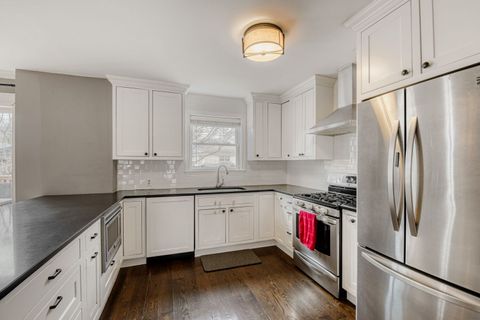 Tiny photo for 9926 S Campbell Avenue, Chicago, IL 60655 (MLS # 12569328)