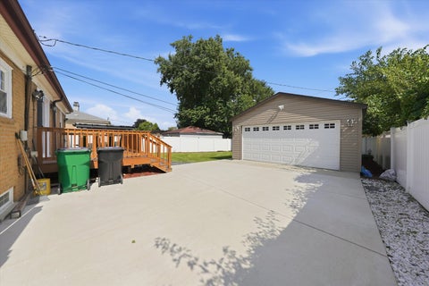 Tiny photo for 11201 Mandel Avenue, Westchester, IL 60154 (MLS # 12737622)