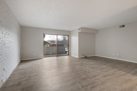 Tiny photo for 433 Cavalier Court #101A, West Dundee, IL 60118 (MLS # 12593501)