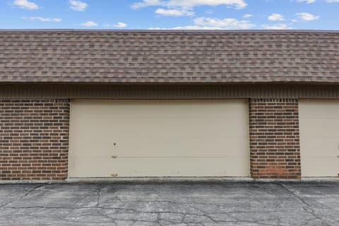 Tiny photo for 433 Cavalier Court #101A, West Dundee, IL 60118 (MLS # 12593501)