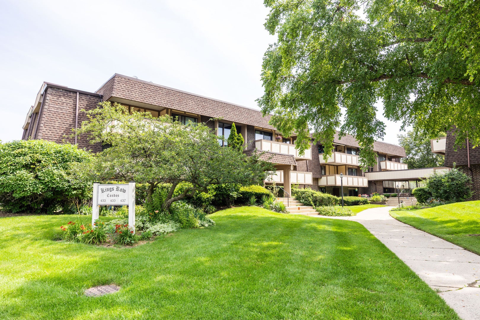 433 Cavalier Court 101A