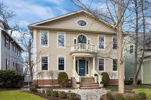 Photo of 626 Washington Avenue, Wilmette, IL 60091 (MLS # 12578721)