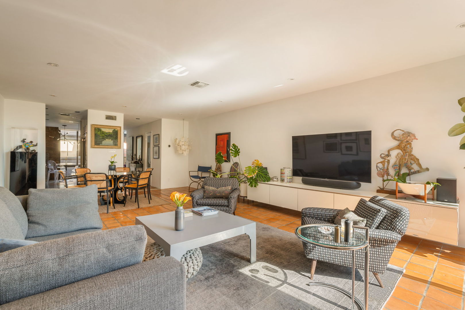 1033 Carol Drive 302