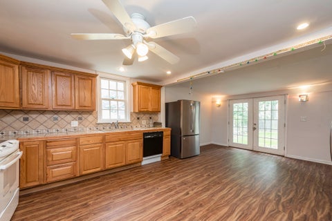 Tiny photo for 33827 N Oak Street, Grayslake, IL 60030 (MLS # 12768096)