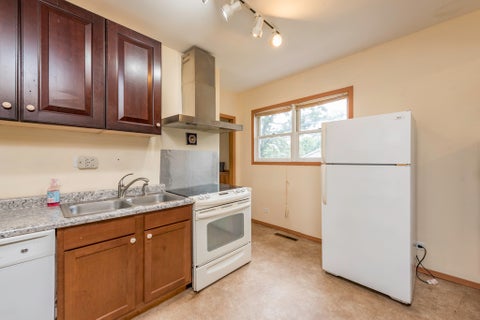 Tiny photo for 33827 N Oak Street, Grayslake, IL 60030 (MLS # 12768096)