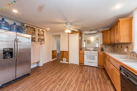 Tiny photo for 33827 N Oak Street, Grayslake, IL 60030 (MLS # 12768096)