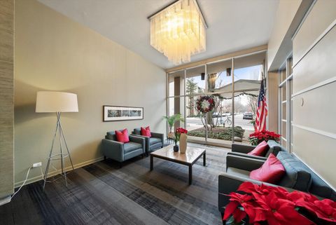 Tiny photo for 555 W Cornelia Avenue #1401, Chicago, IL 60657 (MLS # 12537259)