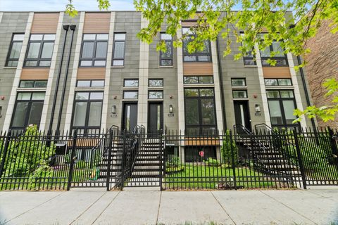 6223 S Ellis Avenue Chicago IL 60637