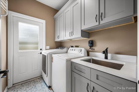 Tiny photo for 39W901 Carl Sandburg Road, St. Charles, IL 60175 (MLS # 12558759)