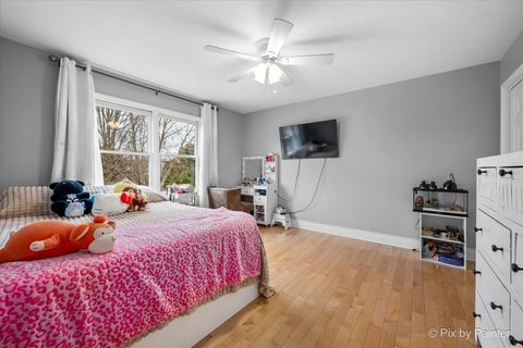 Tiny photo for 39W901 Carl Sandburg Road, St. Charles, IL 60175 (MLS # 12558759)