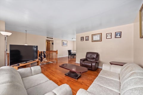Tiny photo for 401 Longford Drive, Elgin, IL 60120 (MLS # 12749777)