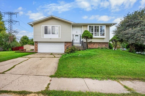 Photo of 401 Longford Drive, Elgin, IL 60120 (MLS # 12749777)