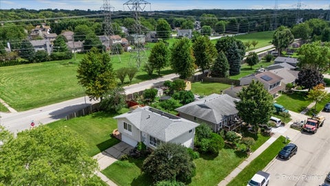 Tiny photo for 401 Longford Drive, Elgin, IL 60120 (MLS # 12749777)