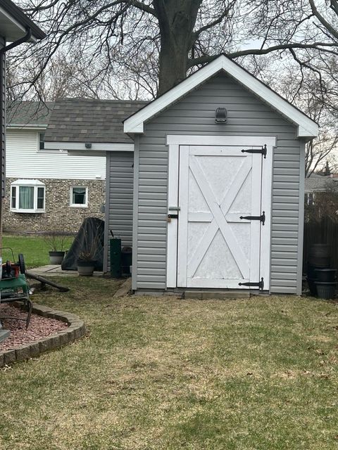 listing image 24