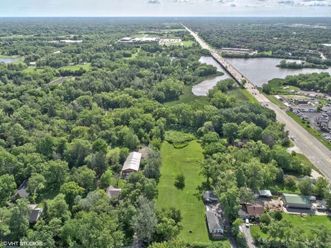 Tiny photo for 20073 N Hazelcrest Road, Palatine, IL 60074 (MLS # 12696099)