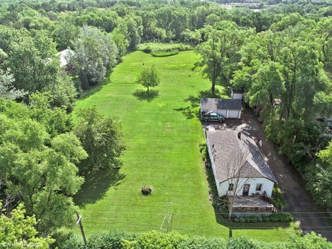 Tiny photo for 20073 N Hazelcrest Road, Palatine, IL 60074 (MLS # 12696099)